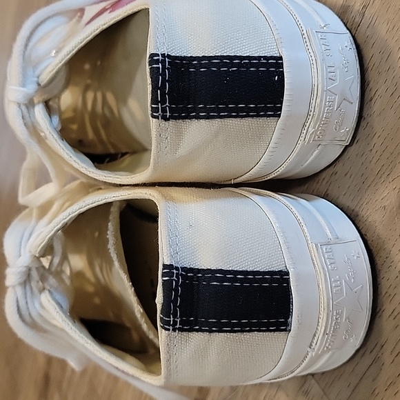 COMME des GARÇONS Converse Play 5.5 mens/7.5 womens - Picture 3 of 6